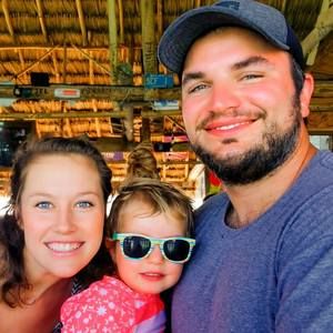 Meet your Posher, Dustin